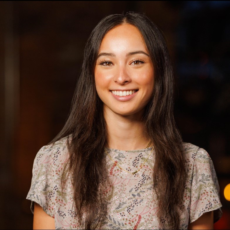Lexy Tracy Headshot